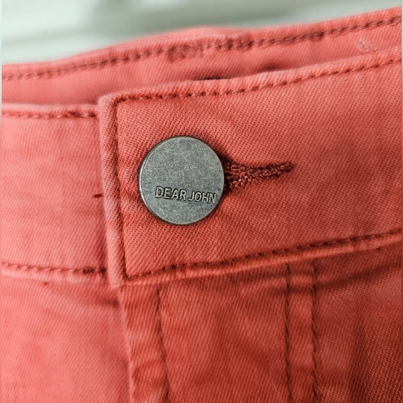 Dear John Women's American Classic Denim Shorts in Chalk Pink, Size 28 - Picture 6 of 12